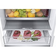 LG Kombinovaná chladnička LG | C | 387 l | Smart Invertorový kompresor | DoorCooling+™, drawer view with food, GBV7280CSW, thumbnail 7