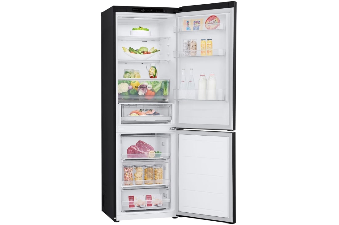 LG 344L DoorCooling+™ Kombinovaná chladnička, Čierna/šedá, Left side with door open with food, GBV3100AEP, thumbnail 14