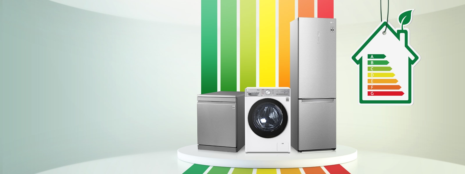 umiestená chladnička, práčka a umývačka riadu.