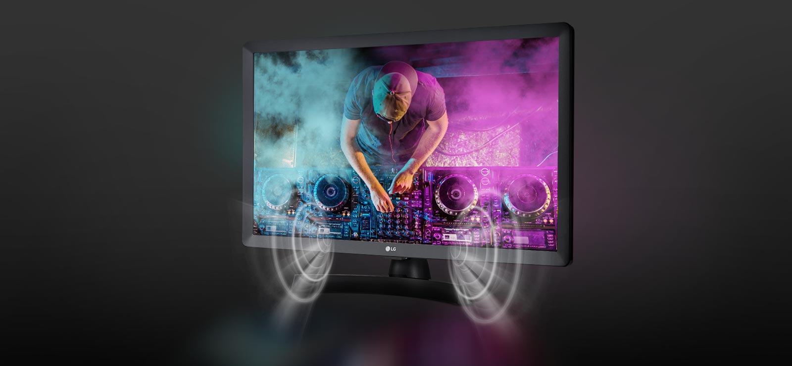 pohlcujúci zážitok s dvoma stereo reproduktormi s výkonom 5 W