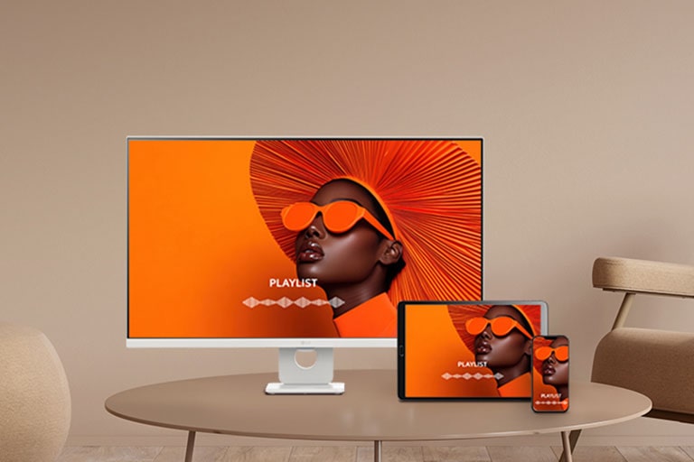 Fotografia znázorňujúca funkciu zrkadlenia inteligentného monitora.