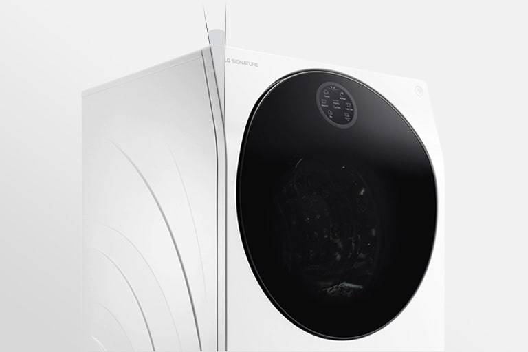 Je to bočný pohľad spredu, ktorý zobrazuje displej naklonený pod uhlom 17 stupňov.