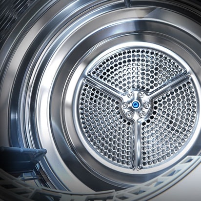 Nerezový bubon v interiéri sušičky