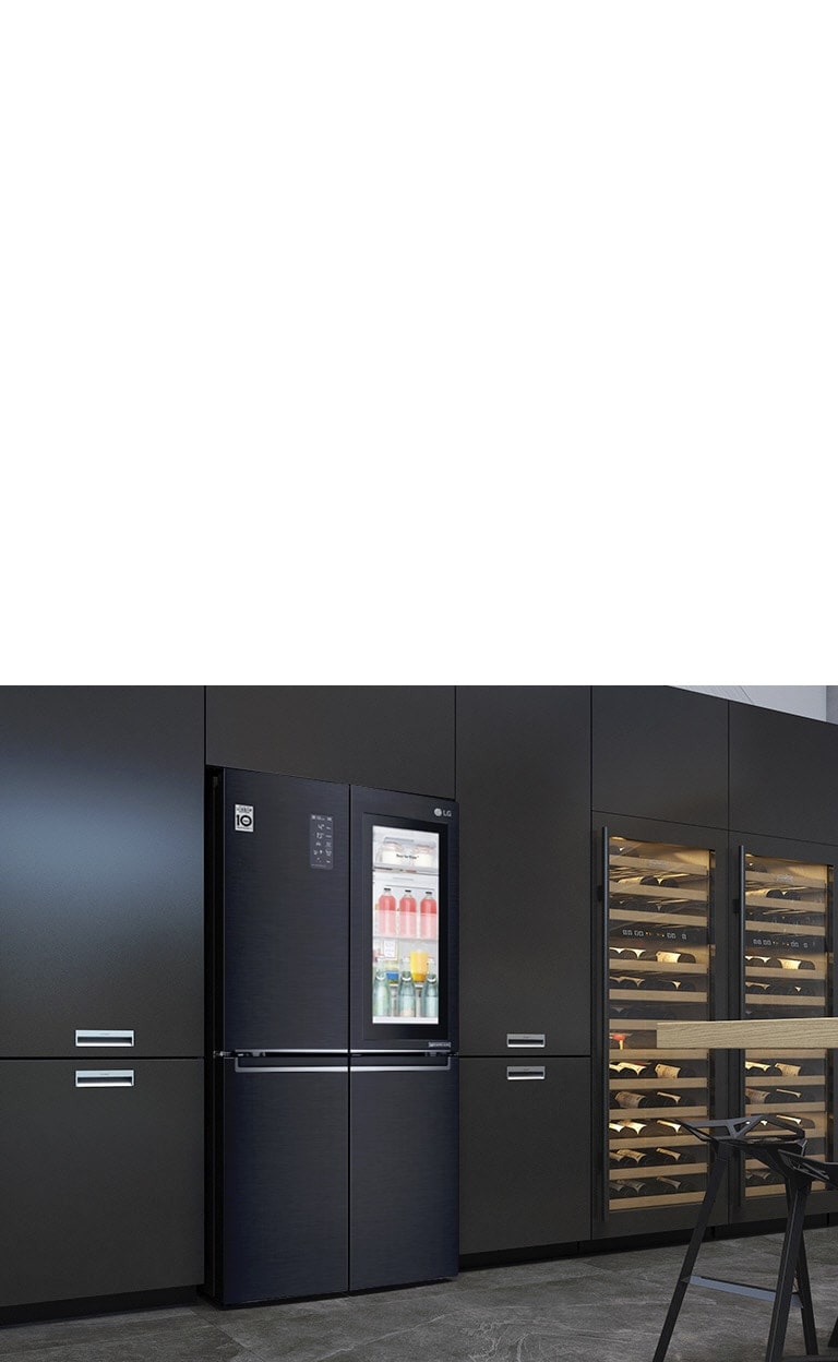 Réfrigérateur parfaitement intégré dans une cuisine