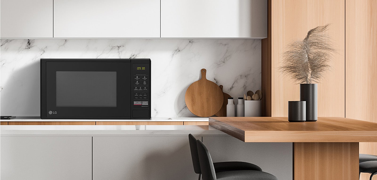 Готуйте та розігрівайте їжу у мікрохвильовій печі LG!