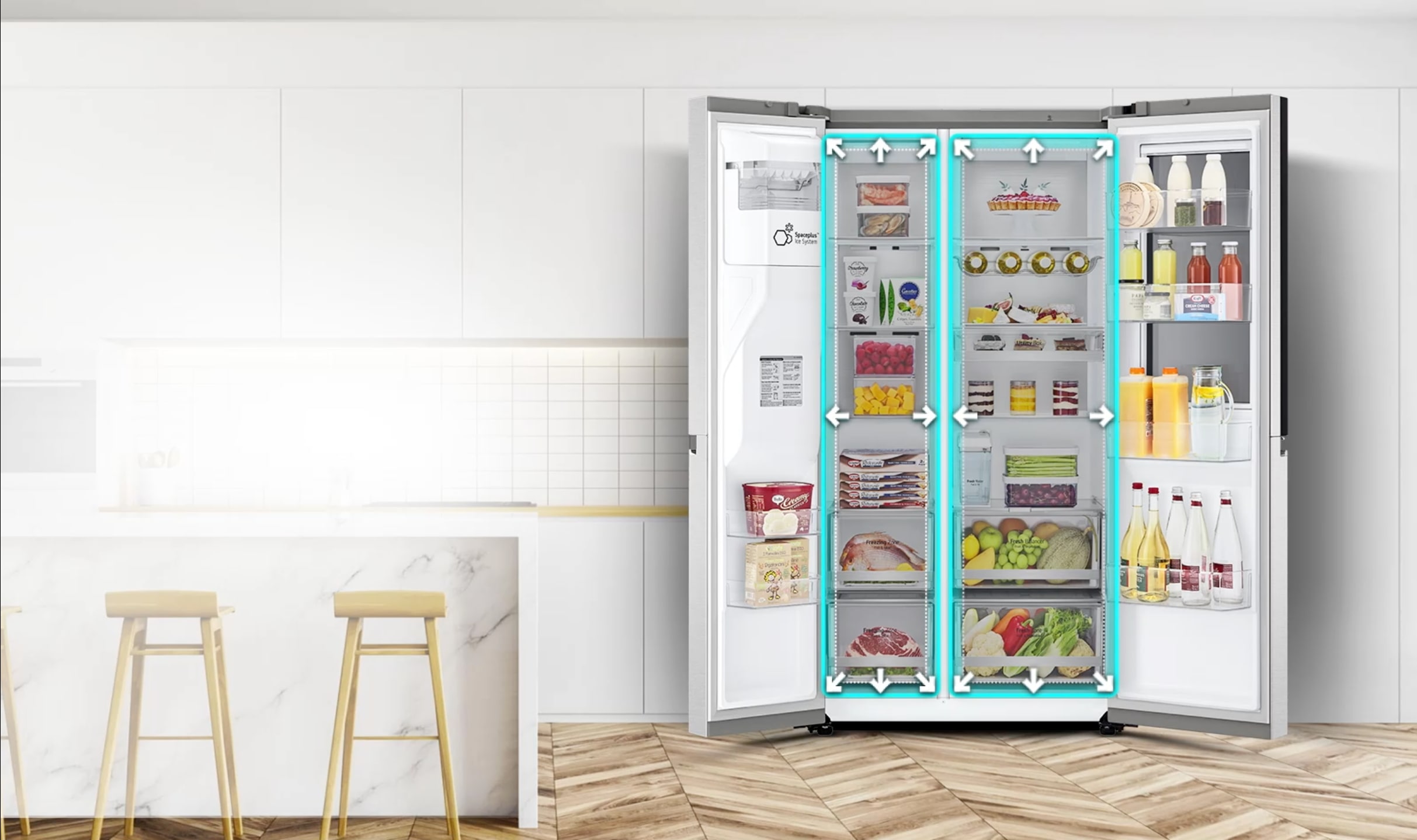 Показано відкритий холодильник в інтер'єрі, анімація синього кольору, яка схематично показує збільшений внутрішній об'єм холодильника.