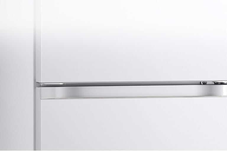  Збільшене зображення квадратної прихованої ручки з витонченим мінімалістичним дизайном.