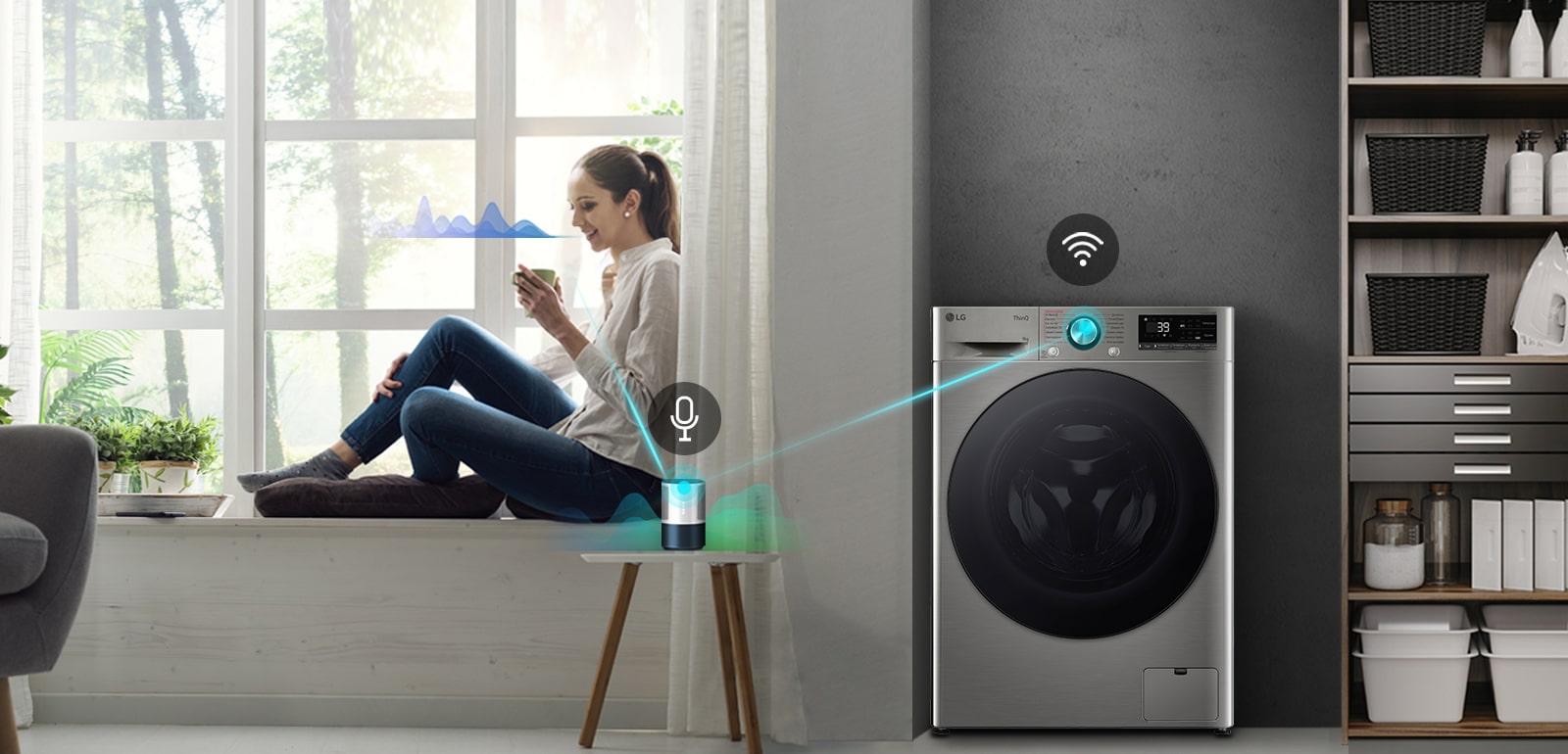 Жінка сидить у вікні, тримаючи напій. Вона розмовляє зі спікером ШІ за допомогою лінії від неї до спікера та звукової хвилі біля її обличчя. Потім динамік штучного інтелекту підключається до пральної машини, зображеної лінією та звуковими хвилями.