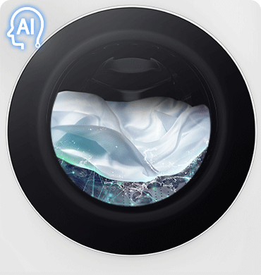 Зображено одяг, що переться, в барабані пральної машини