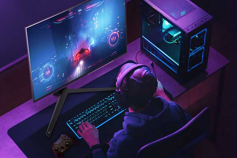 QHD OLED@240 Гц з HDMI 2.1