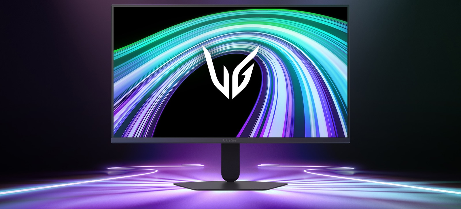 Зображення ігрового монітора UltraGear™ 25G523B спереду у футуристичній кімнаті з неоновим освітленням.