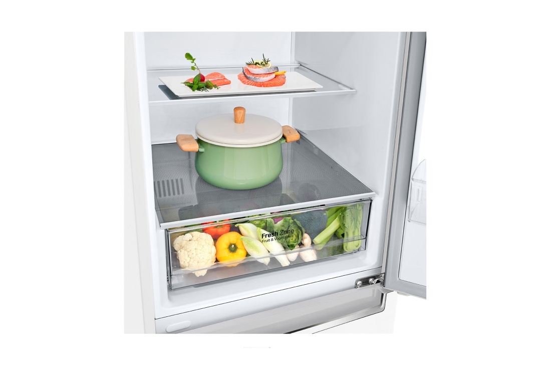LG 341 л| Холодильник з нижньою морозильною камерою | DoorCooling+ | Інверторний компресор | Total No Frost , Drawer with food, GC-B459SQCL, thumbnail 9