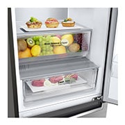 LG 384 л| Холодильник з нижньою морозильною камерою | DoorCooling+ | Інверторний компресор | Total No Frost 	, front top open food, GC-B509SMSM, thumbnail 7