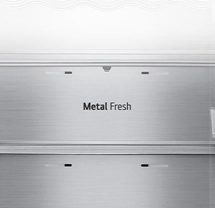Крупний план напису Metal Fresh усередині холодильника.