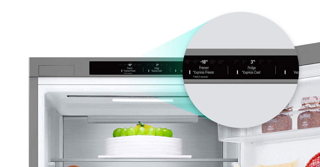 Збільшене зображення кнопки швидкого охолодження, розташованої у верхній частині холодильника.