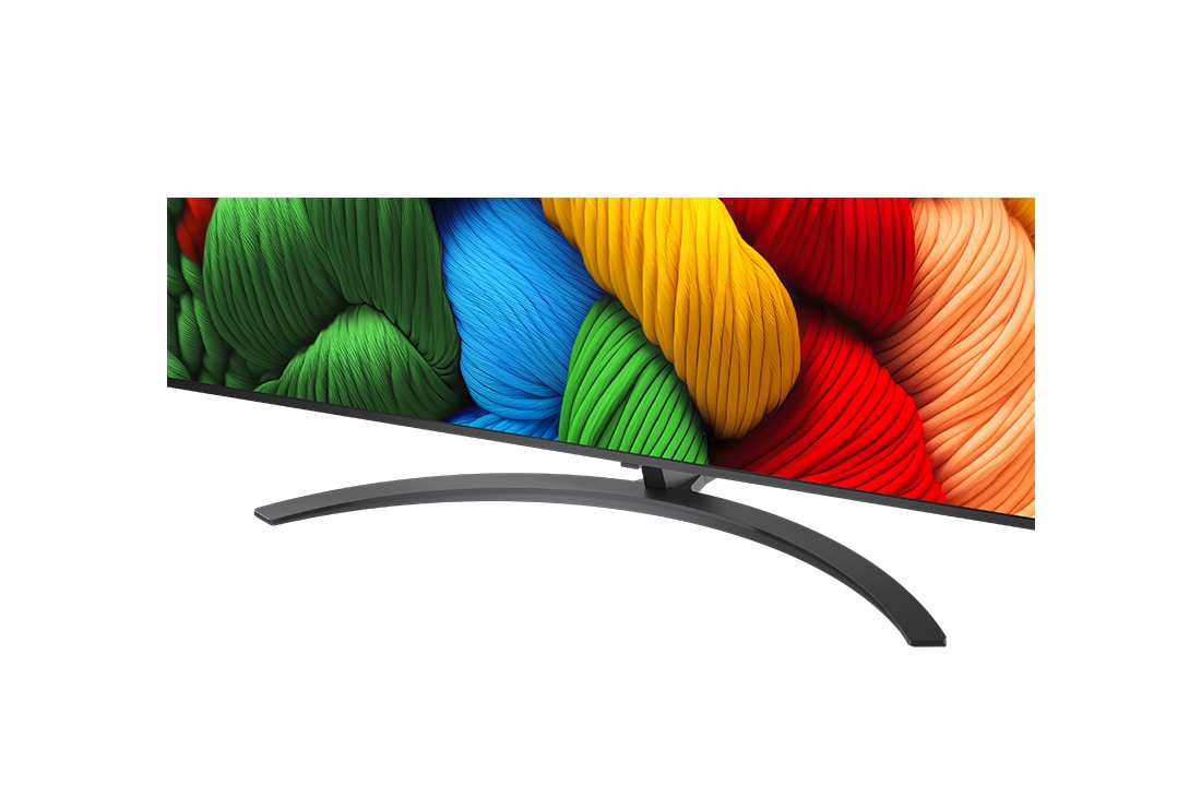 LG Телевізор LG NanoCell AI NANO81 | 75 дюймів | 4K Smart TV | 2025, Порівняння до й після того, як LG 4K Super Upscaling покращує якість зображення. Два панно з однаковим зображенням барвистого птаха, що сидить на гілці в лісі, праве панно вицвіло. Назва говорить про , 75NANO81A6A, thumbnail 8