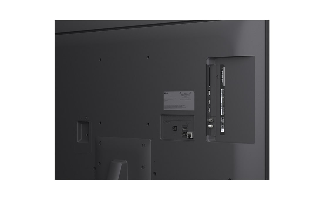 LG Телевізор LG NanoCell AI NANO81 | 43 дюймів | 4K Smart TV | 2025, Великий план екрана LG TV, на якому демонструється робота AI Search. Відкриється невелике вікно чату, у якому видно, що користувач запитував, які спортивні ігри є в наявності. AI Search відповідає в ч, 43NANO81A6A, thumbnail 12