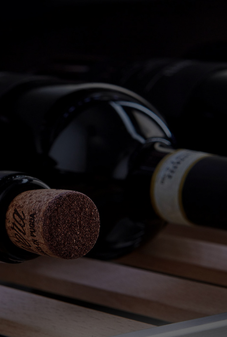 Wines are placed on the LG SIGNATURE Wine Cellar.