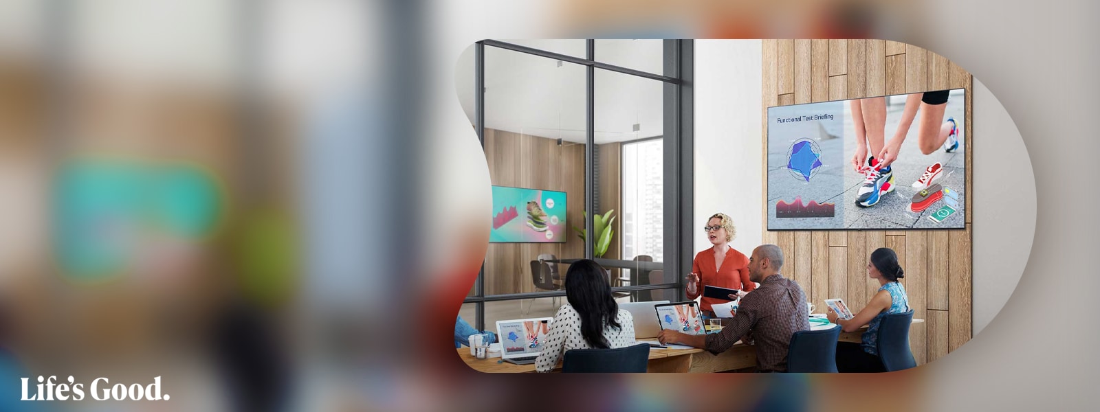 LG webOS™ UHD signage