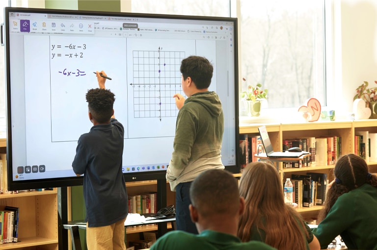 LG CreateBoards Enhance Classrooms