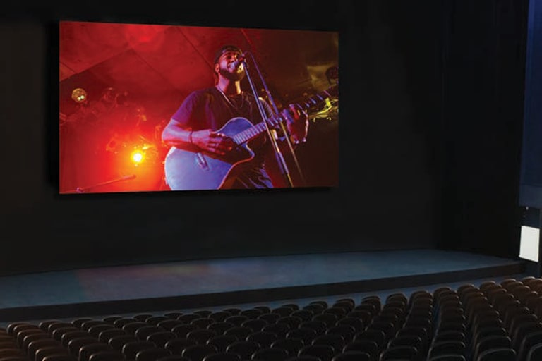 325” 8K HD MAGNIT Display LSAB-U325C 