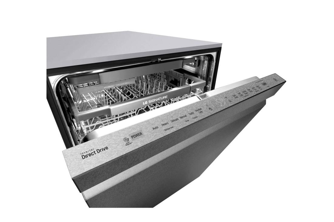 Top Control Smart wi-fi Enabled Dishwasher with QuadWash™