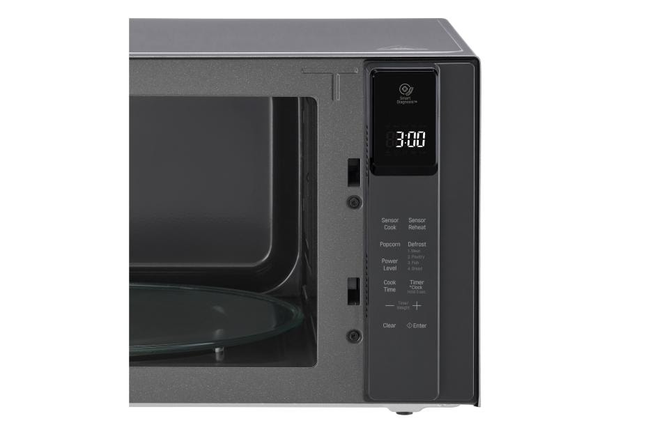 LG LMC1575ST: 1.5 cu. ft. NeoChef™ Countertop Microwave with Smart Inverter  and EasyClean®