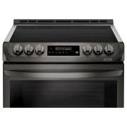 LG 6.3 cu. ft. Smart wi-fi Enabled Induction Slide-in Range with ProBake Convection® and EasyClean®, LSE4616BD, thumbnail 4