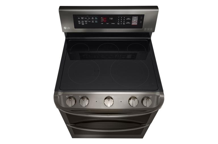 LG 7.3 cu. ft. Electric Double Oven Range with ProBake Convection® and EasyClean®, LDE4413BD, thumbnail 3