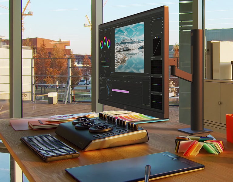 Monitor Ergo Series Computer Monitors with Ergonomic Stand LG US Business