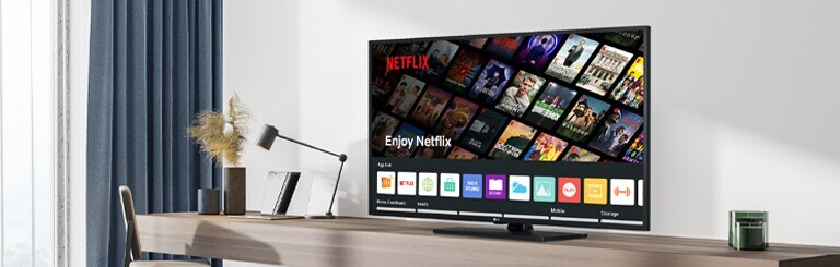 55'' UM670H Series 4K UHD Pro:Centric® SMART Hotel TV