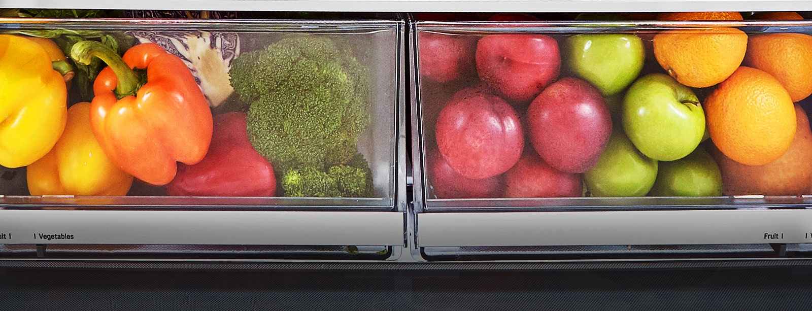 LG Instaview™ Door-in-door with Craft Ice™ produce