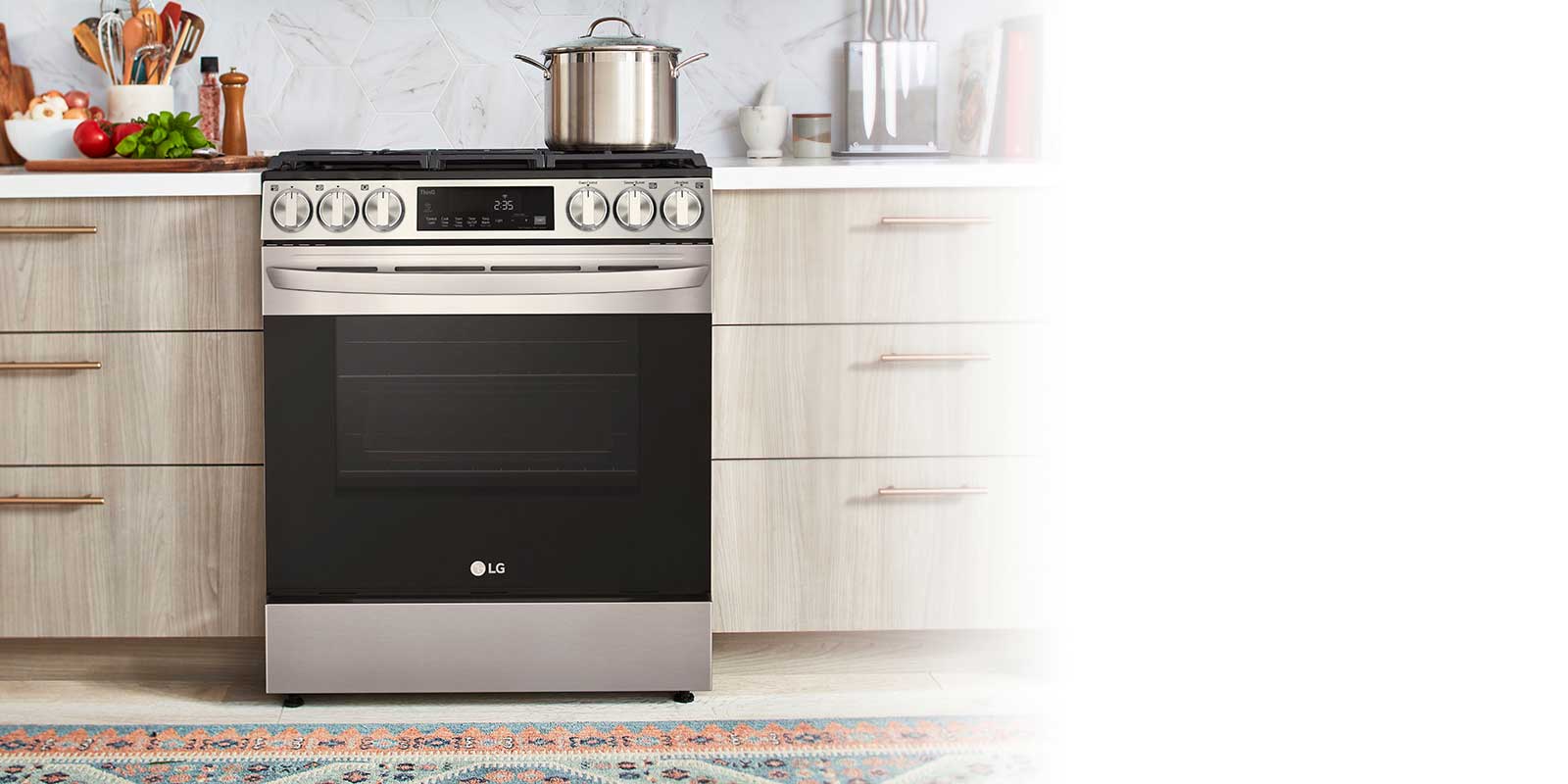 A Sleek, Built-in Look1