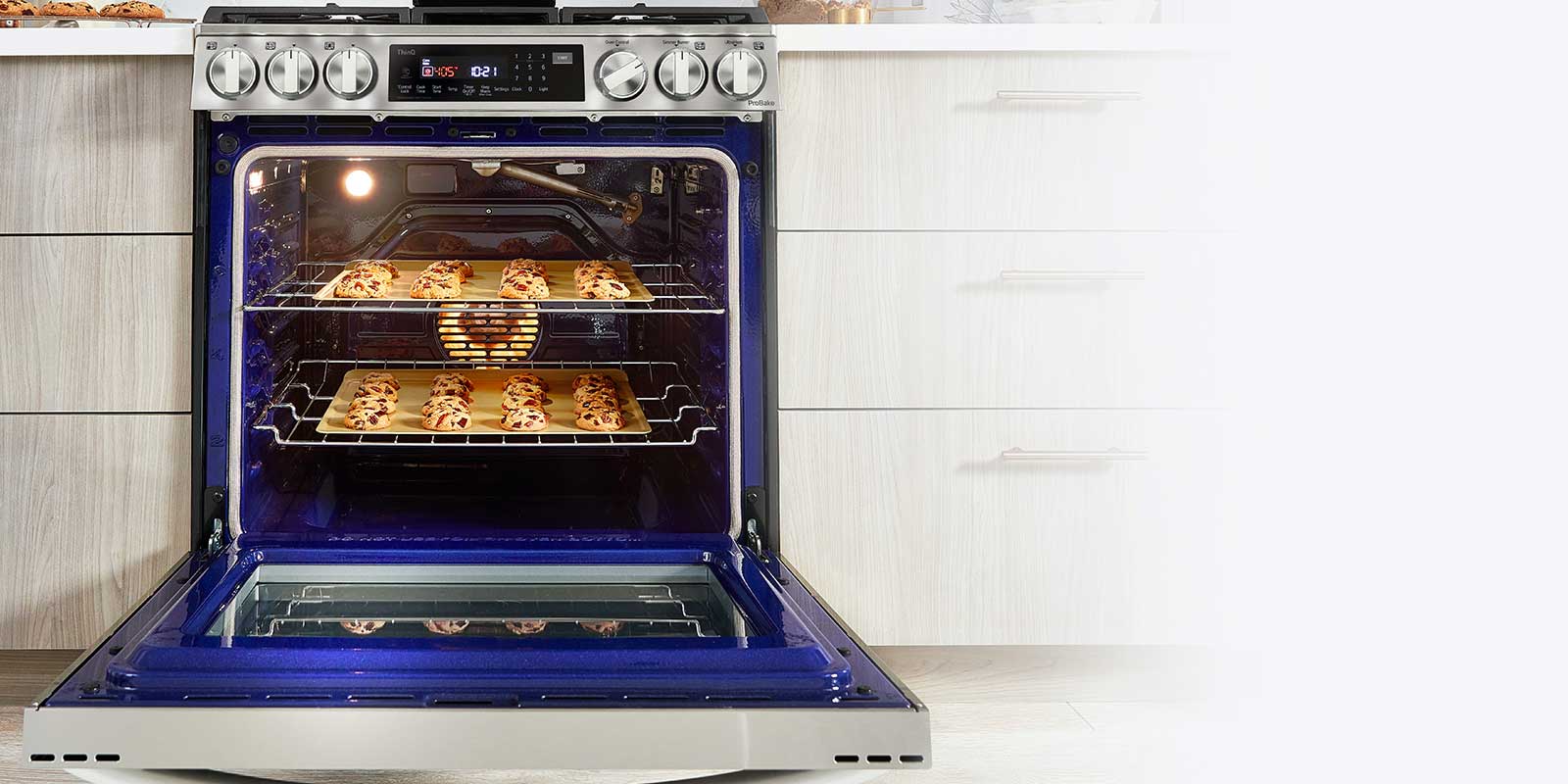 LG 6.3 cu ft. Smart wi-fi Enabled ProBake Convection® InstaView® Gas