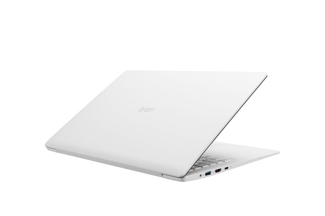 17 gram Laptop with Intel Core i7 processor MIL STD 810G LG