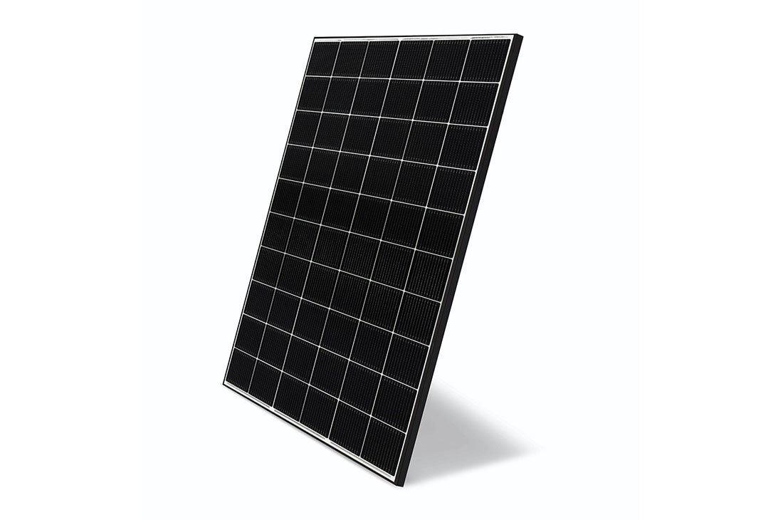 LG 360W NeON® 2 ACe Solar Panel for Home, angle view, LG360M1C-N5, thumbnail 4