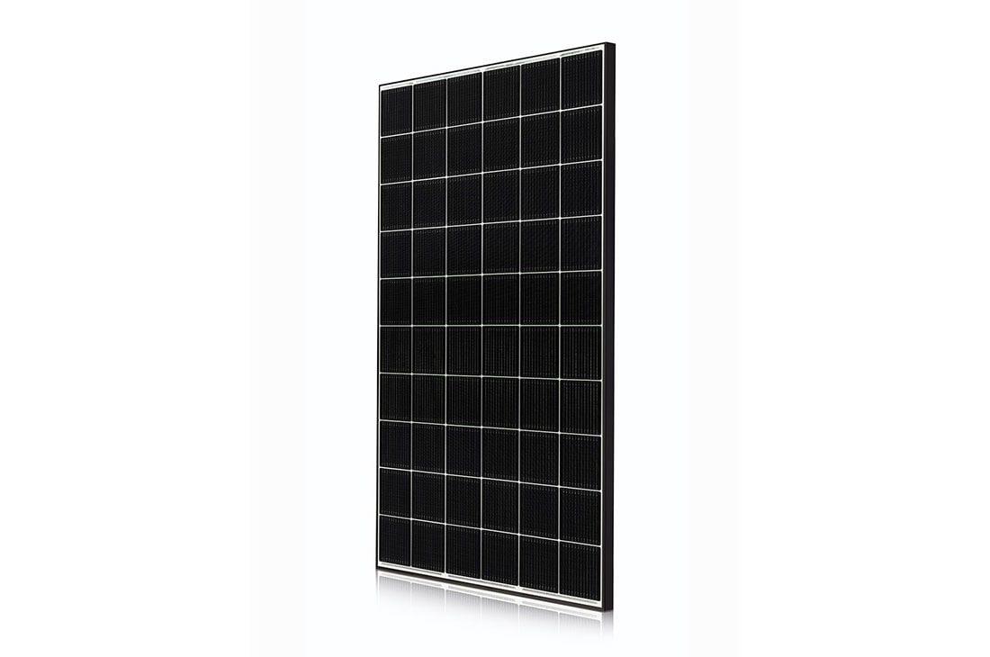 LG 365W NeON® 2 ACe Solar Panel for Home, right angle view, LG365M1C-N5, thumbnail 3
