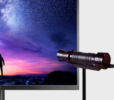 31.5” UltraFine™ OLED Pro 4K Monitor hardware calibration comparison