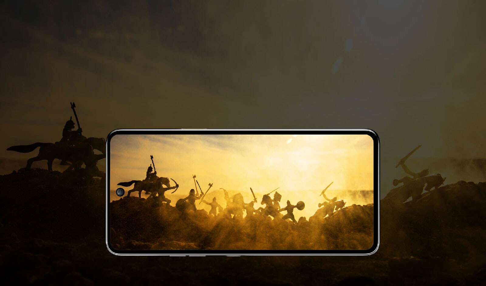 مواصفات وسعر ال جي كى 92 LG K92 5G رسميًا 2 Horizontal image of phone showing movie battle scene
