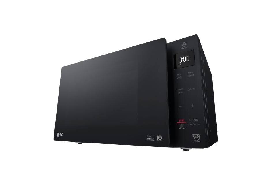 LG LMC0975SB: NeoChef Countertop Microwave w/ Smart Inverter | LG USA
