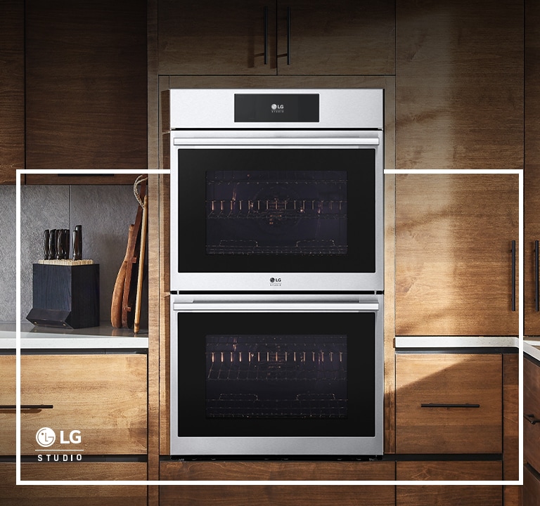 LG STUDIO 9.4 cu. ft. Smart InstaView® Electric Double BuiltIn Wall