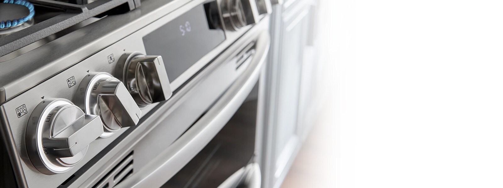 LG 6.9 cu. ft. Smart Gas Double Oven Slidein Range with InstaView