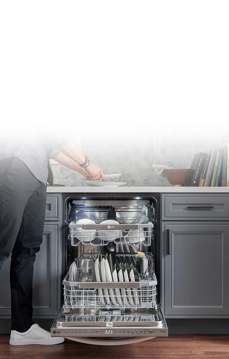 LG Smart Top Control Dishwasher with 1Hour Wash & Dry, QuadWash® Pro