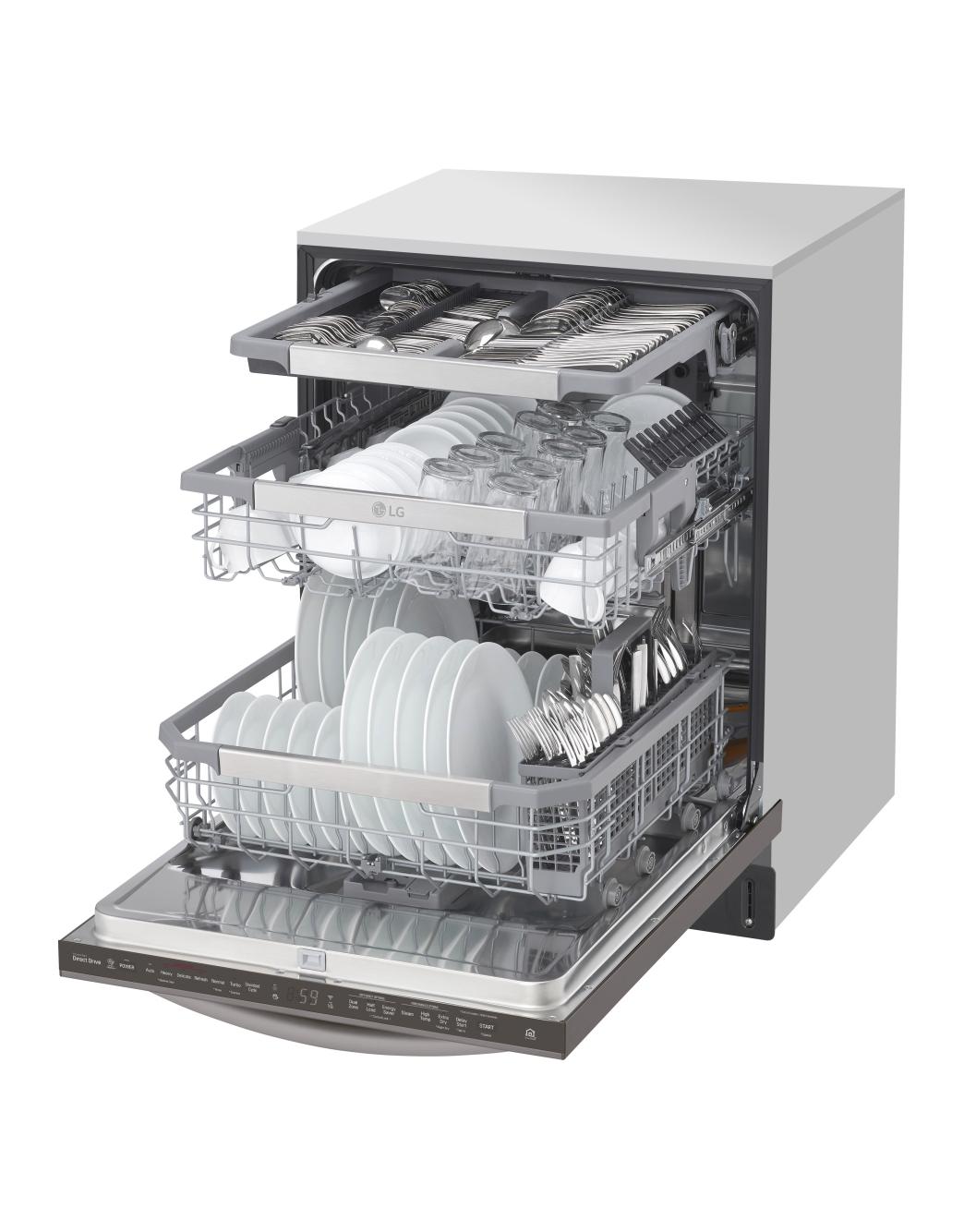 LG Top Control Smart wifi Enabled Dishwasher with QuadWash™ and
