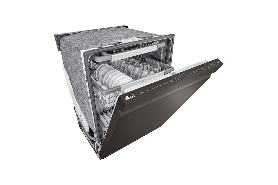 Top Control Dishwasher with QuadWash® Pro Black Stainless