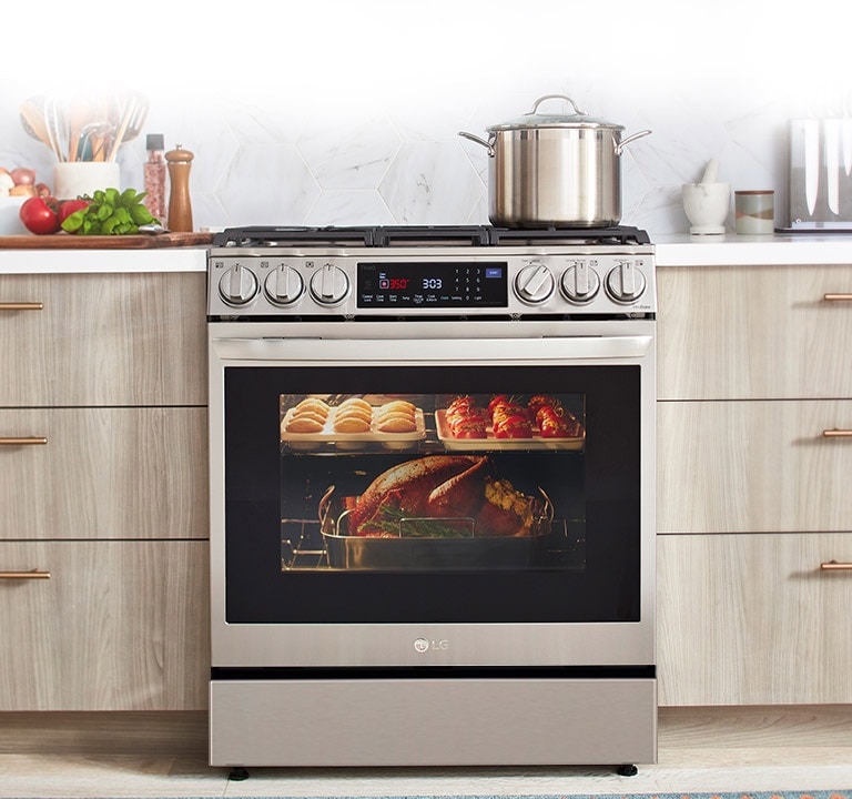 LSGL6335F by LG - 6.3 cu ft. Smart wi-fi Enabled ProBake Convection®  InstaView® Gas Slide-In Range with Air Fry