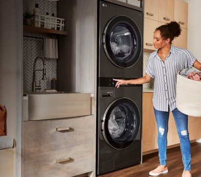 LG's WashTower will tackle laundry with a combined washer and dryer - CNET