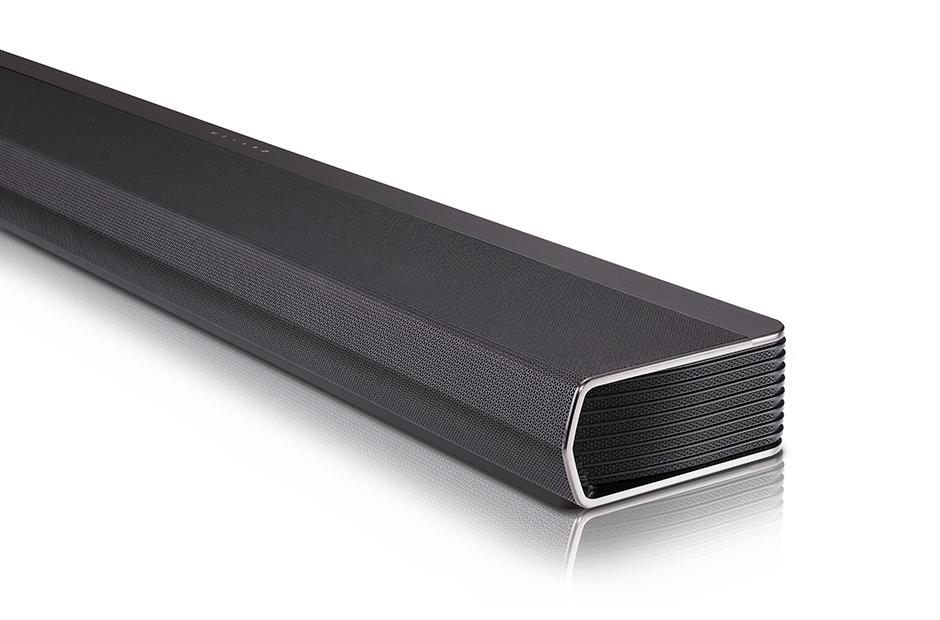 tilgivet bjærgning trompet LG SH6: 4.1ch Music Flow Wi-Fi Streaming Sound Bar with Dual Bass Ports | LG  USA