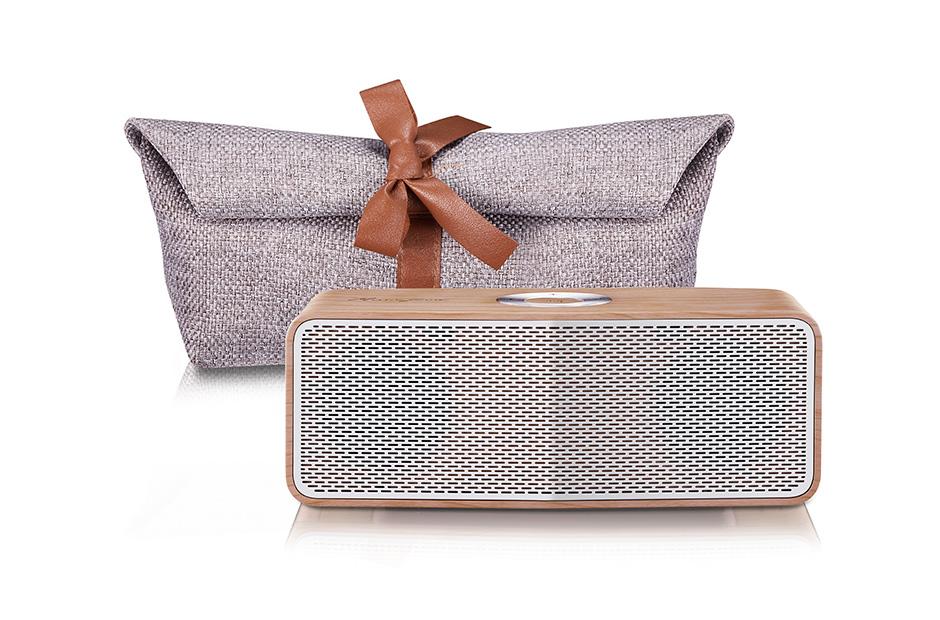 lg music flow p5 portable bluetooth speaker with leather strap case