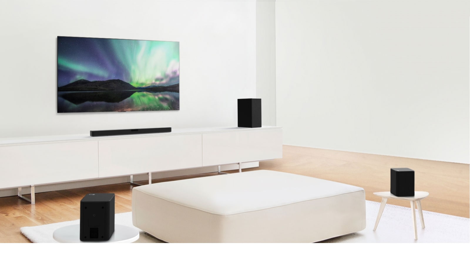 Video preview showing LG Soundbar in a white living room with 4.1 channel setup.